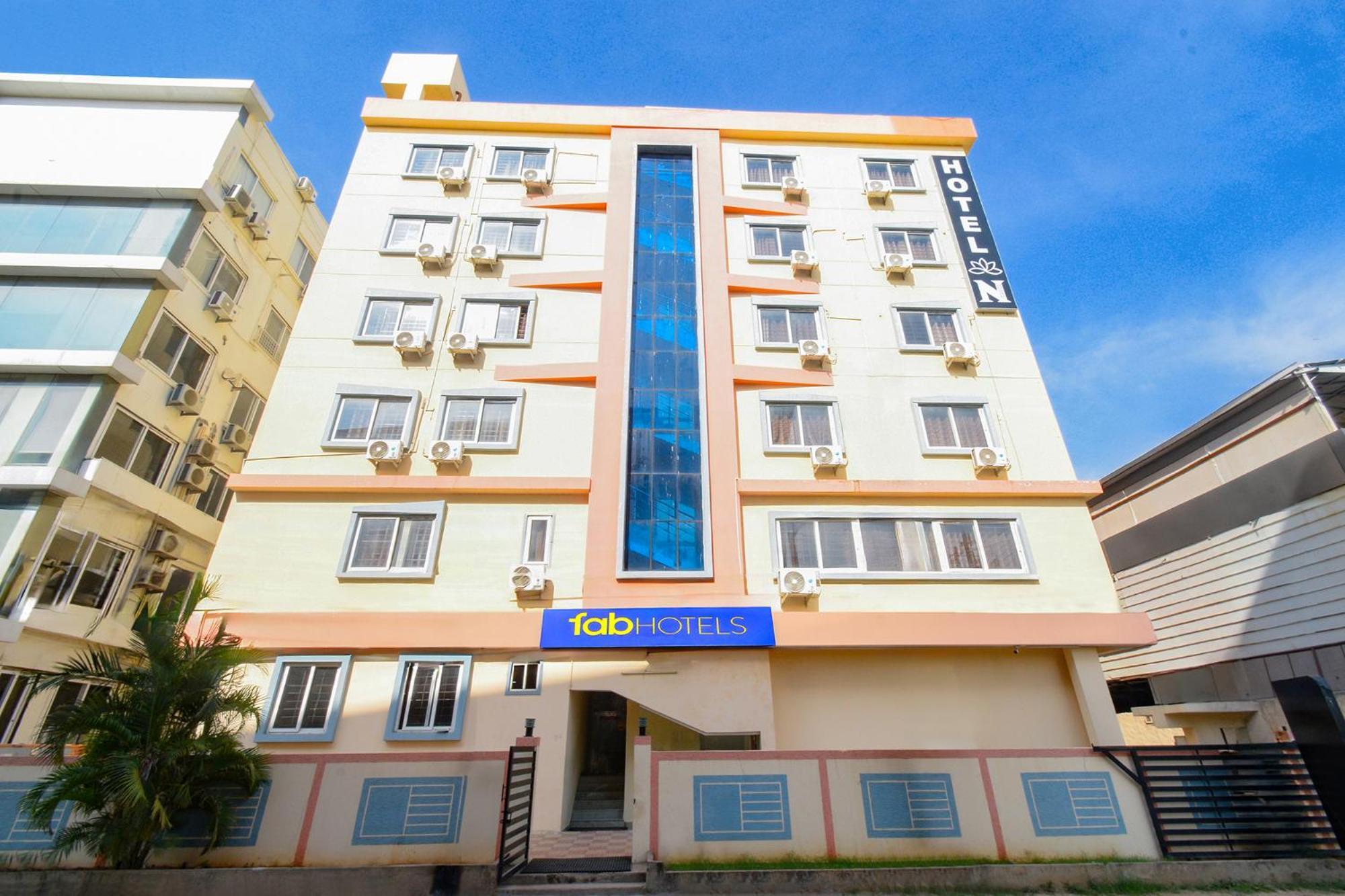Fabhotel N Residency, Hitech City - 350M From Yashoda Hospital, Hitech City حيدر أباد المظهر الخارجي الصورة